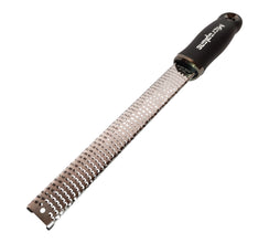 RALLADOR DE QUESO ZESTER NEGRO PREMIUM CLASSIC MICROPLANE