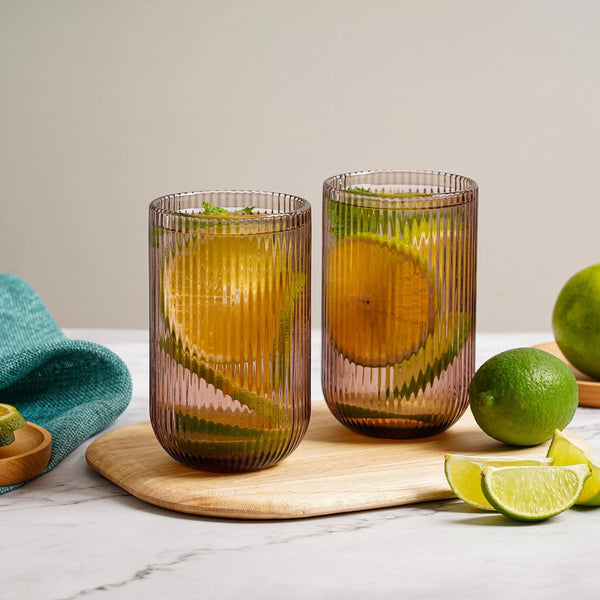 VASO ESTRIADO VIDRIO MORADO 8X8X13CM 410ML MULTIMENAJE